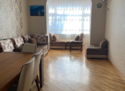 İcarəyə verilir 2 otaqlı 70 m2 köhnə tikili Gənclik m.