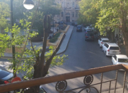 İcarəyə verilir 2 otaqlı 70 m2 köhnə tikili İçəri Şəhər m.