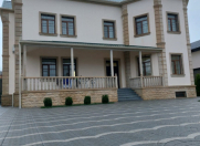 Satılır 7 otaqlı 800 m2 həyət evi Mərdəkan