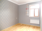 İcarəyə verilir 2 otaqlı 55 m2 köhnə tikili Xətai r.