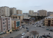 İcarəyə verilir 2 otaqlı 70 m2 köhnə tikili İnşaatçılar m.