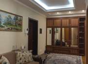 Satılır 4 otaqlı 152 m2 yeni tikili İnşaatçılar m.