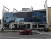 Satılır 4 otaqlı 7500 m2 obyekt Bakı