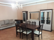 İcarəyə verilir 3 otaqlı 120 m2 yeni tikili Həzi Aslanov m.