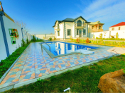 Satılır 5 otaqlı 220 m2 bağ evi Sea Breeze Resort
