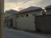 Satılır 6 otaqlı 240 m2 həyət evi Qaraçuxur