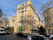 Satılır 3 otaqlı 80 m2 köhnə tikili Nizami kinoteatrı