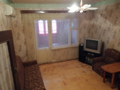 Satılır 3 otaqlı 40 m2 köhnə tikili Qaradağ r.