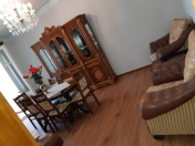 İcarəyə verilir 3 otaqlı 120 m2 köhnə tikili 28 May m.