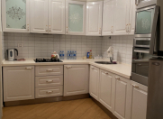 İcarəyə verilir 4 otaqlı 200 m2 yeni tikili Şah İsmayıl Xətai m.