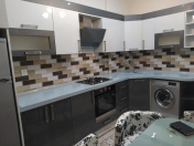 İcarəyə verilir 3 otaqlı 80 m2 yeni tikili Masazır