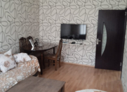 Satılır 3 otaqlı 80 m2 köhnə tikili Sərhədçi İdman kompleksi