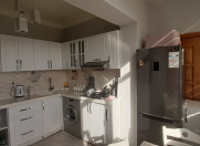 Satılır 3 otaqlı 55 m2 köhnə tikili Zərifə Əliyeva adına park