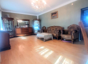 Satılır 3 otaqlı 95 m2 köhnə tikili 8 km