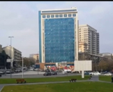 Satılır 6 otaqlı 250 m2 köhnə tikili İzmir parkı