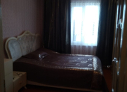 Satılır 3 otaqlı 72 m2 köhnə tikili İnşaatçılar m.