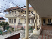 Satılır 5 otaqlı 600 m2 həyət evi Badamdar