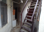 Satılır 1 otaqlı 20 m2 həyət evi Yasamal r.