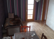 Satılır 2 otaqlı 45 m2 köhnə tikili Qara Qarayev m.