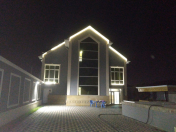 İcarəyə verilir 8 otaqlı 561 m2 bağ evi Şüvəlan Park ticarət mərkəzi