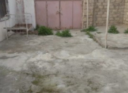 Satılır 4 otaqlı 70 m2 həyət evi Buzovna