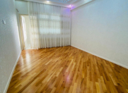 Satılır 3 otaqlı 84 m2 yeni tikili 9 mkr