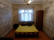 İcarəyə verilir 1 otaqlı 40 m2 köhnə tikili Fontanlar bağı