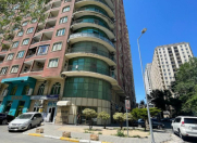 Satılır 3 otaqlı 170 m2 yeni tikili Tibb Universiteti