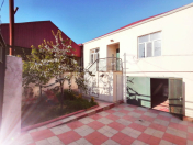Satılır 3 otaqlı 64 m2 həyət evi Xırdalan