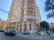 Satılır 11 otaqlı 336 m2 ofis Gənclik m.