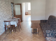 İcarəyə verilir 3 otaqlı 85 m2 köhnə tikili İnşaatçılar m.