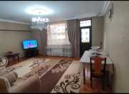 Satılır 3 otaqlı 85 m2 köhnə tikili Gənclik m.