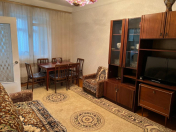 İcarəyə verilir 2 otaqlı 50 m2 köhnə tikili Memar Əcəmi m.