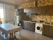 İcarəyə verilir 2 otaqlı 90 m2 yeni tikili Xətai r.