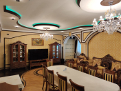 İcarəyə verilir 4 otaqlı 250 m2 yeni tikili Gənclik m.