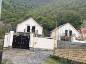 İcarəyə verilir 3 otaqlı 90 m2 villa Qax