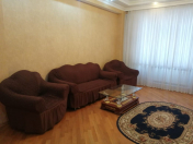 İcarəyə verilir 2 otaqlı 90 m2 yeni tikili Gənclik m.