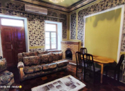 İcarəyə verilir 2 otaqlı 60 m2 köhnə tikili 28 May m.