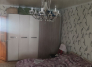 İcarəyə verilir 4 otaqlı 80 m2 köhnə tikili Neftçilər m.