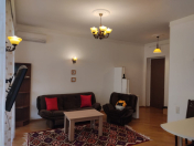 İcarəyə verilir 2 otaqlı 60 m2 köhnə tikili 28 May m.