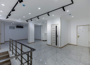 Satılır 5 otaqlı 42 m2 obyekt 3 mkr