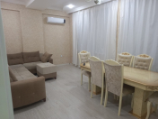 İcarəyə verilir 3 otaqlı 90 m2 yeni tikili 28 May m.