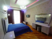 İcarəyə verilir 3 otaqlı 135 m2 yeni tikili Nəsimi r.