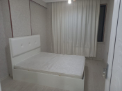 İcarəyə verilir 3 otaqlı 95 m2 yeni tikili 28 May m.