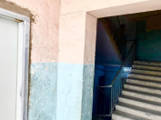 Satılır 3 otaqlı 80 m2 köhnə tikili 8 km