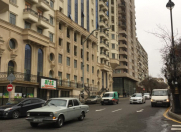 Satılır 5 otaqlı 410 m2 obyekt 28 Mall