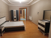 İcarəyə verilir 3 otaqlı 120 m2 köhnə tikili Nəriman Nərimanov m.