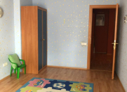 Satılır 5 otaqlı 240 m2 yeni tikili 28 May m.