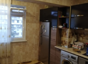 Satılır 3 otaqlı 92 m2 köhnə tikili Əhmədli m.
