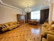 İcarəyə verilir 3 otaqlı 137 m2 yeni tikili Nəsimi r.